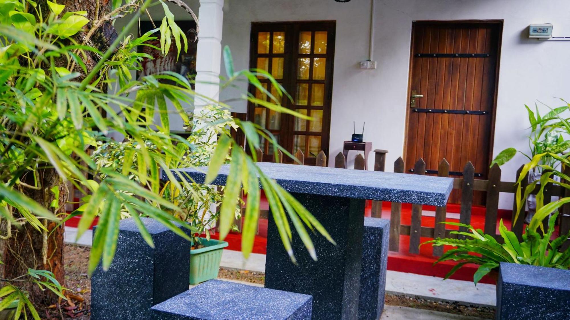 Lake Island Home Stay Dambulla Exterior foto